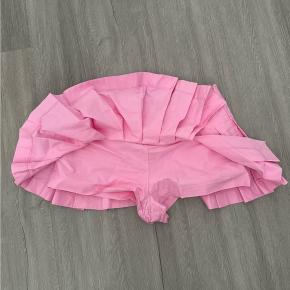 Zara pleated skirt - Picture 3 of 3